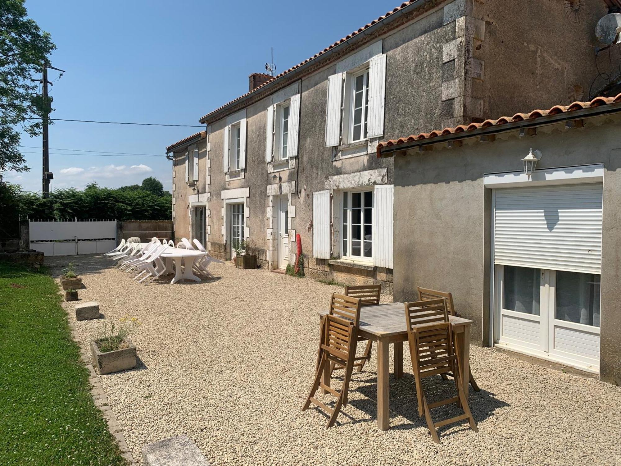 Une Chambre Au Calme En Gatine Deux-Sevrienne Vouhe  Exterior photo